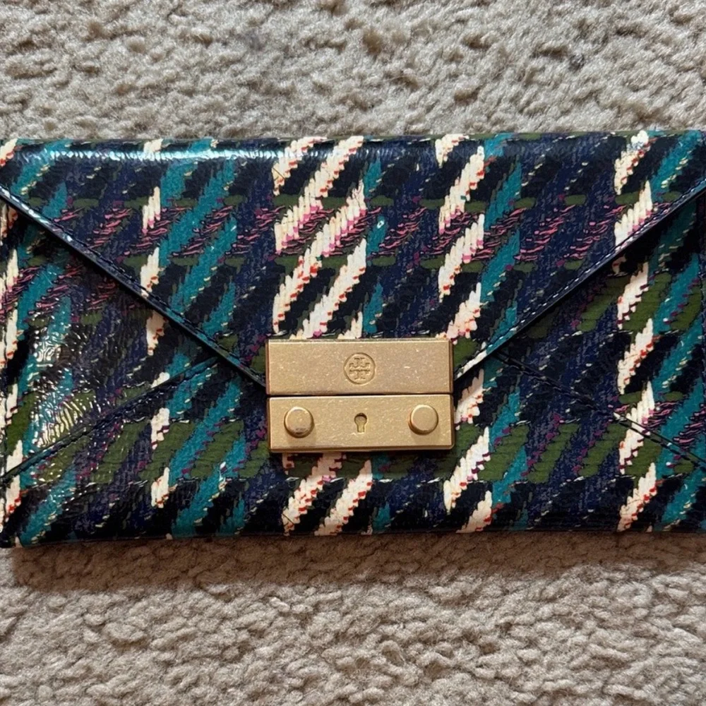 Tory Burch Patterned Envelope Clutch